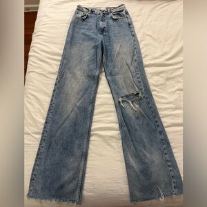 Zara Z1975 High Rise Straight Medium Blue Jeans